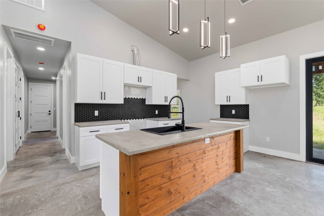 House in Early, Texas, United States 4 - 15520305