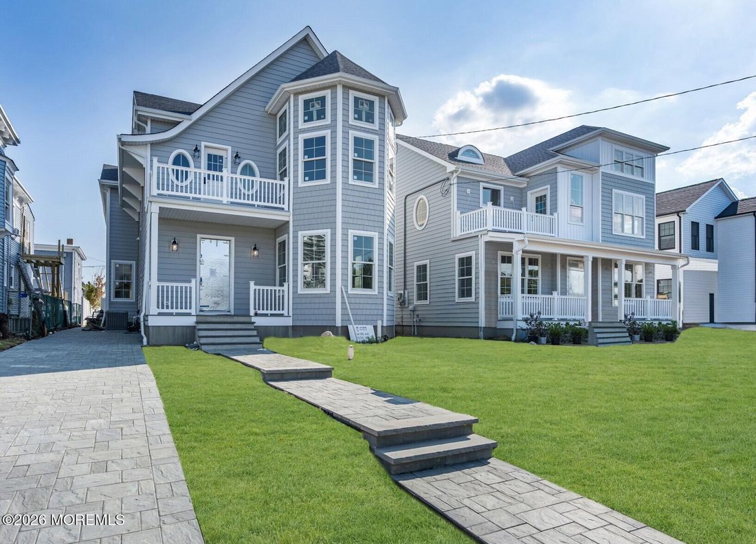 House in Asbury Park, New Jersey, United States 1 - 17539637