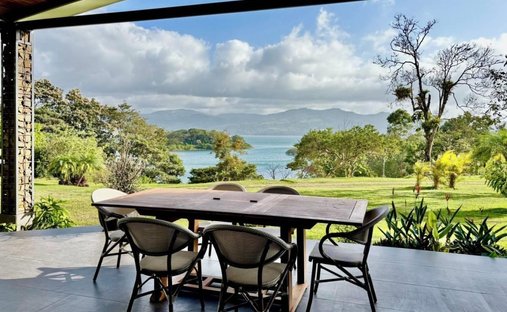 House in Nuevo Arenal, Guanacaste Province, Costa Rica 1