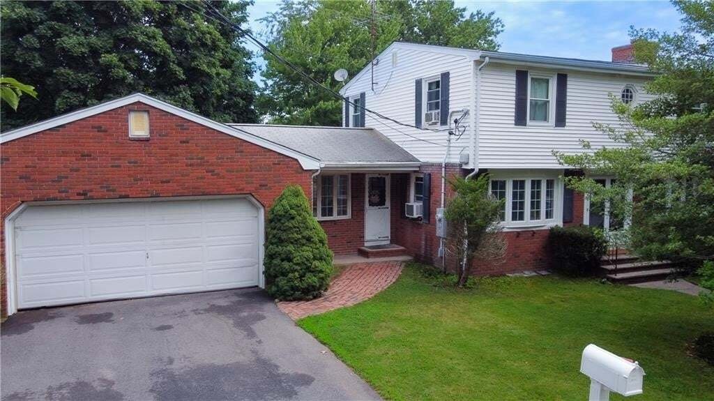 House in Somerset, Massachusetts, United States 2 - 18567142