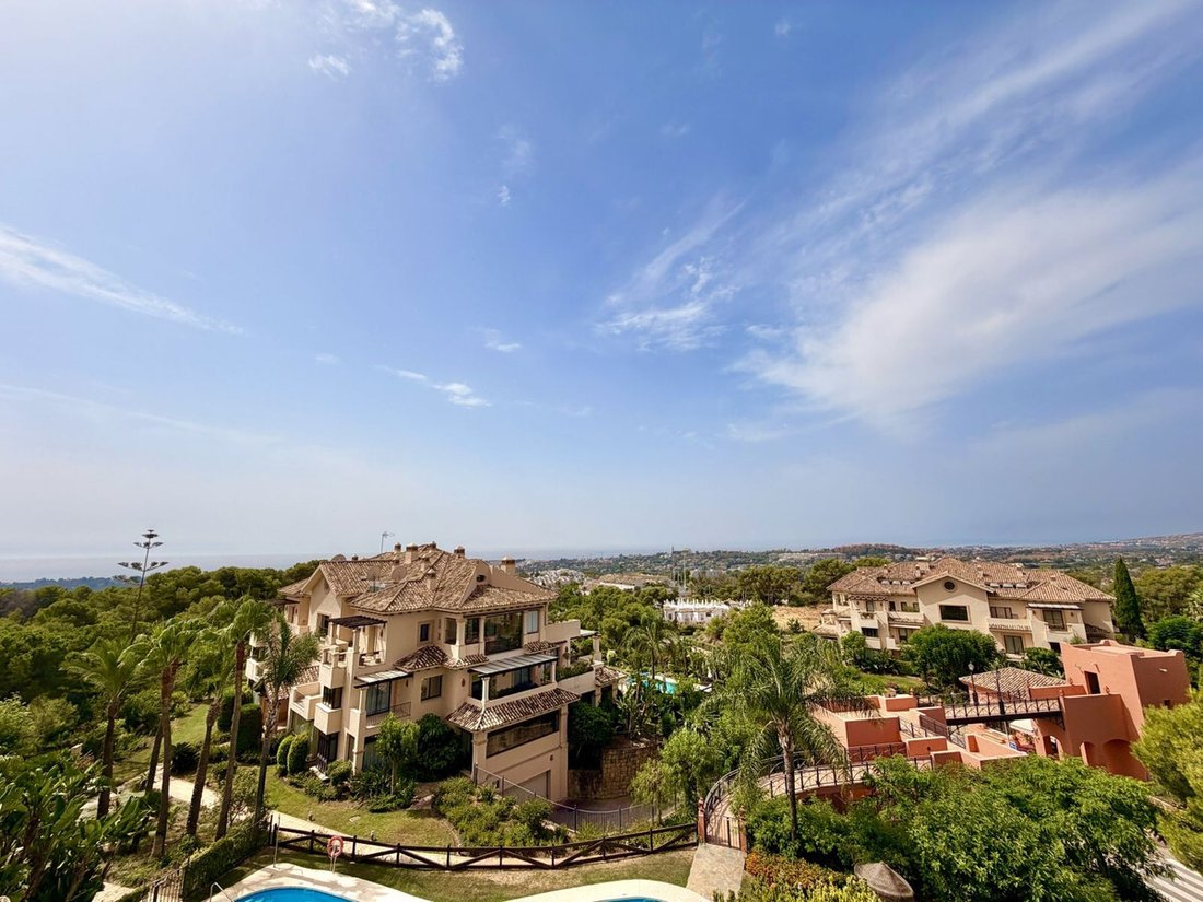 Penthouse in Nueva Andalucia, Marbella, Spain 1 - 18566964