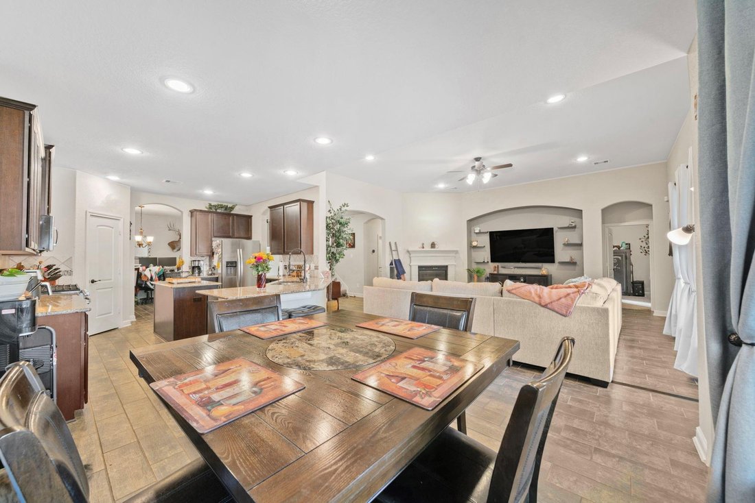 House in Houston, Texas, United States 5 - 18570607