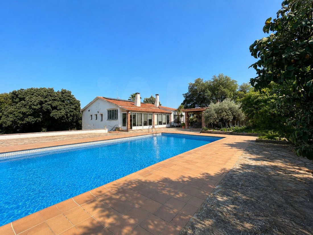 Townhouse in Terrassa, Catalonia, Spain 2 - 17450053