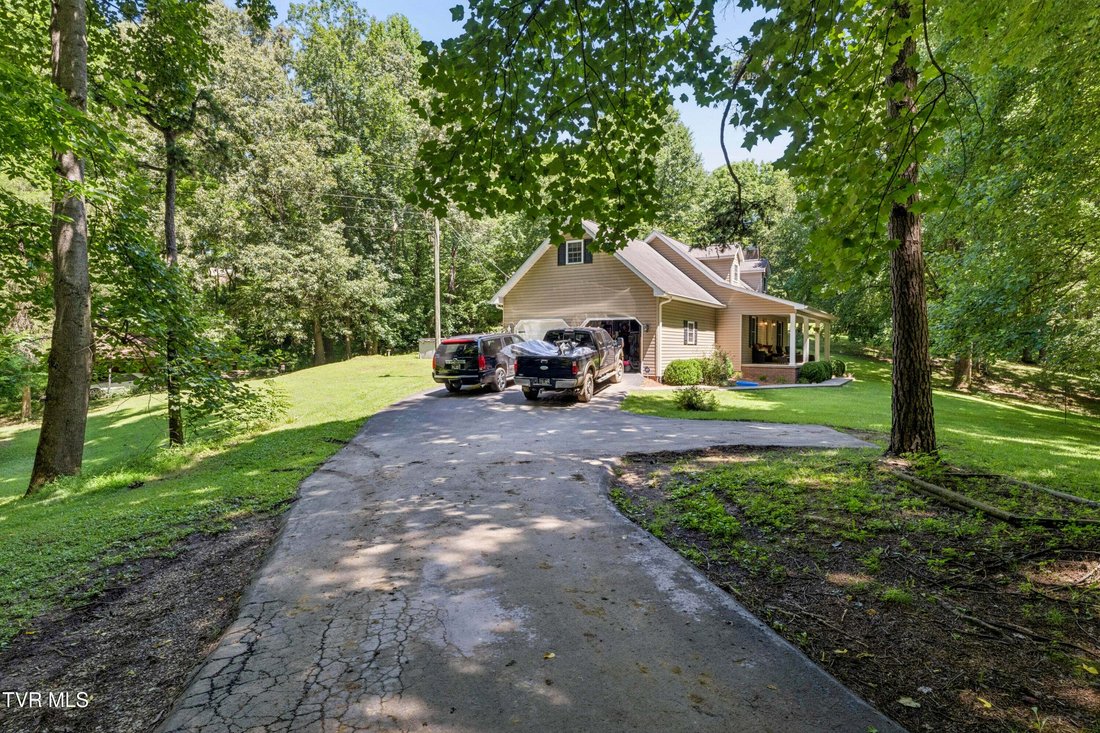 House in Bristol, Tennessee, United States 4 - 18571479