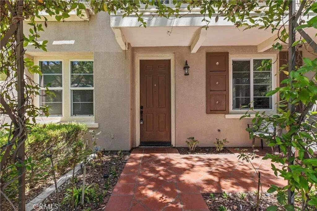 Condo in Irvine, California, United States 1 - 18569216