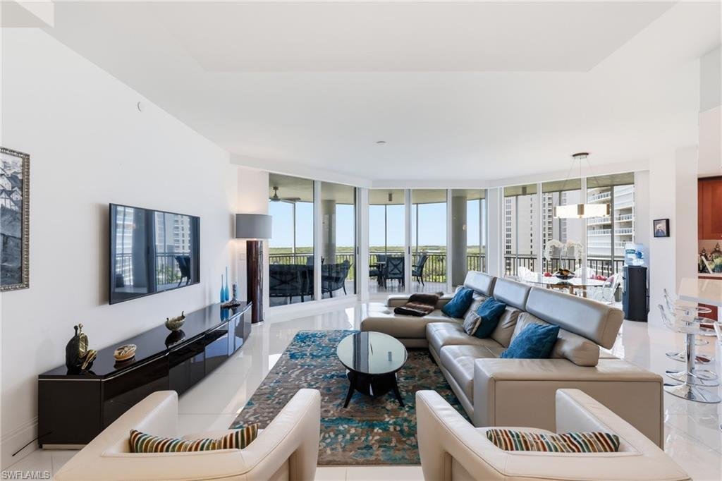 Condo in Bonita Springs, Florida, United States 4 - 18570988