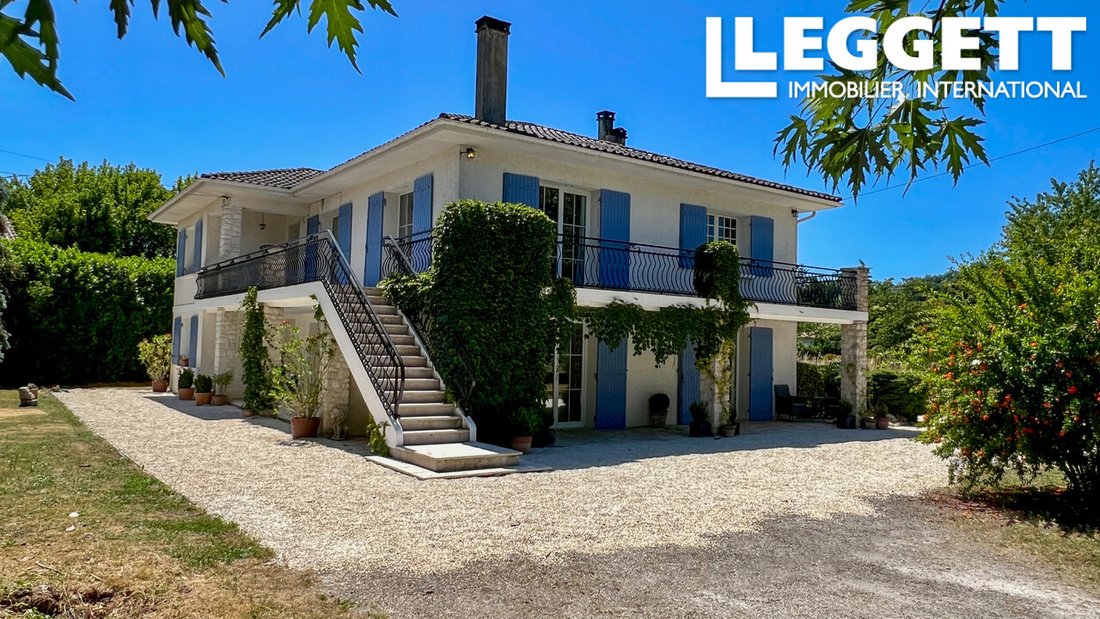 Villa in Eymet, Nouvelle-Aquitaine, France 2 - 18567852