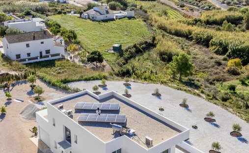 Villa in el Poble Nou de Benitatxell / Benitachell, Valencian Community, Spain 1