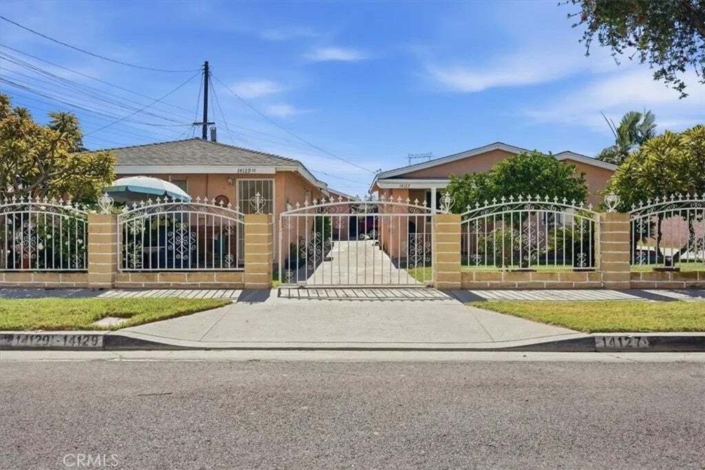 Altro a Paramount, California, Stati Uniti 1 - 18569241