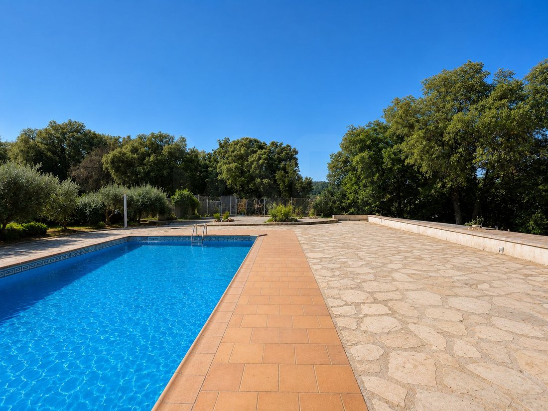 Townhouse in Terrassa, Catalonia, Spain 1 - 17450053