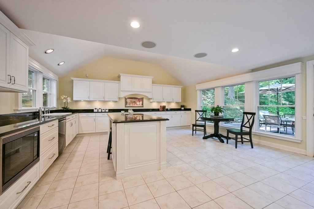 House in Attleboro, Massachusetts, United States 1 - 18490942