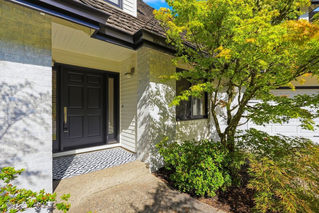 House in Lake Oswego, Oregon, United States 2 - 18517268