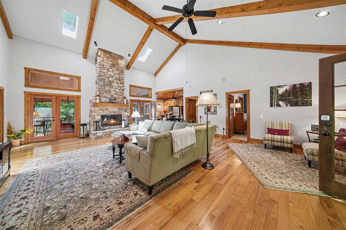House in Three Oaks, Michigan, United States 2 - 18568547