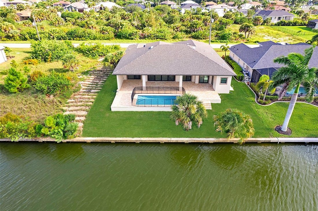 House in Port Charlotte, Florida, United States 1 - 18013164