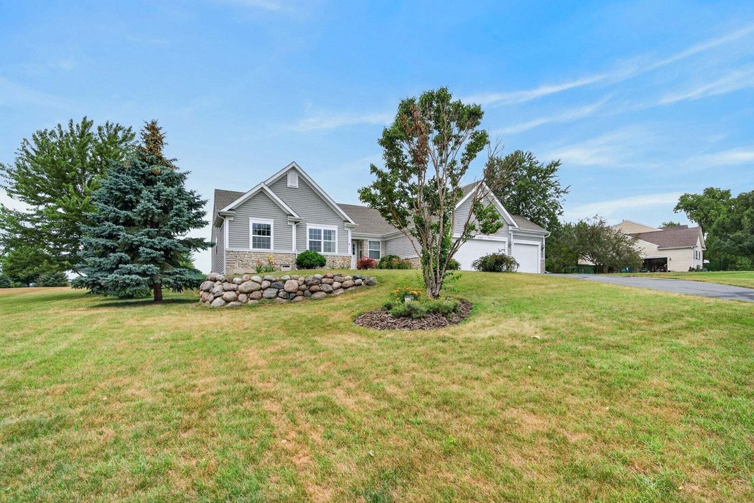 House in Fox Lake, Illinois, United States 3 - 18567187
