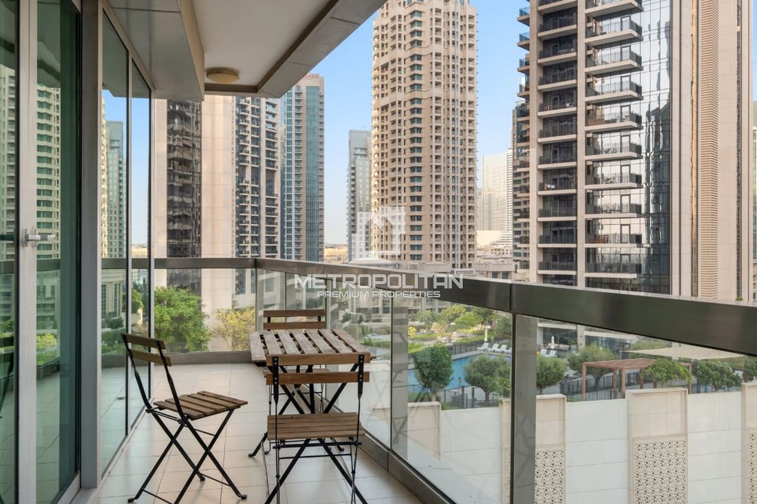 Apartment in Downtown Dubai, Dubai, United Arab Emirates 1 - 18567956
