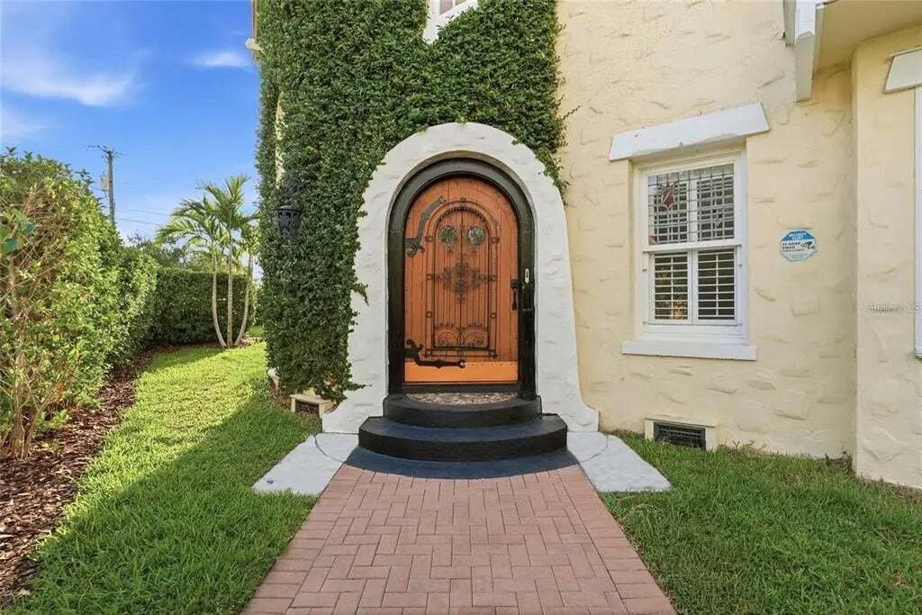 House in Tampa, Florida, United States 2 - 18570127