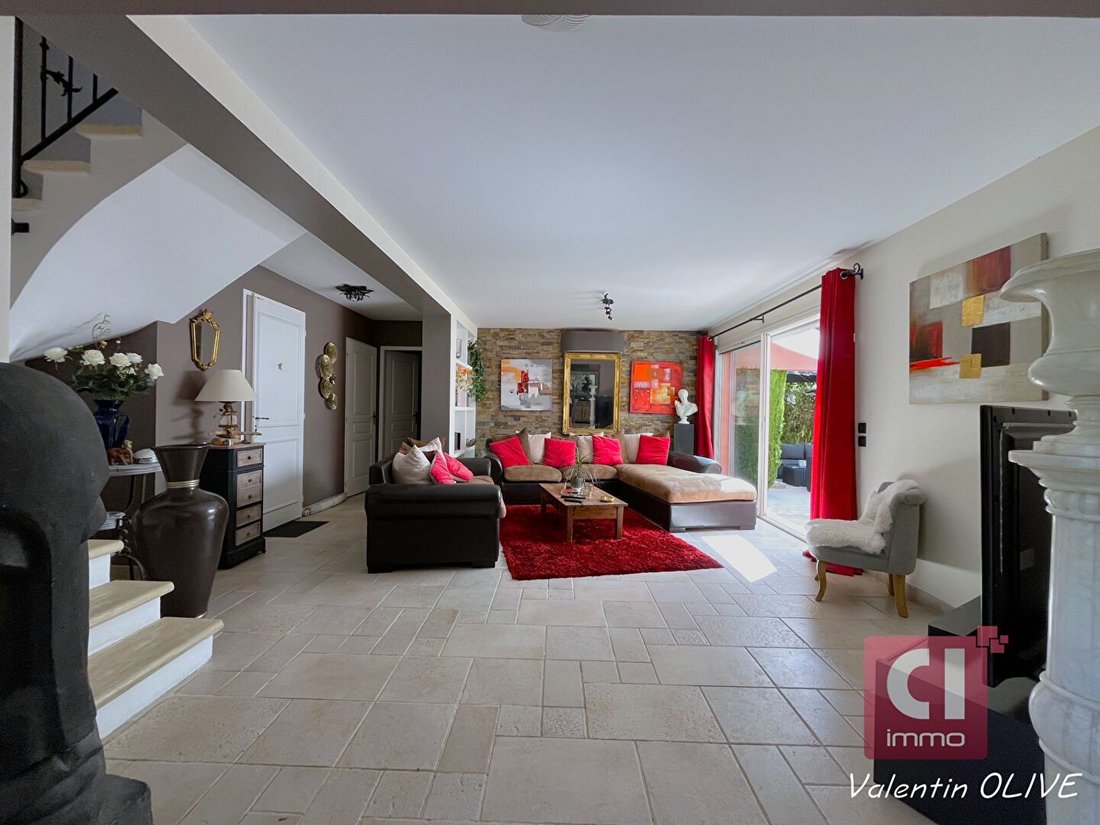 House in Neoules, Provence-Alpes-Côte d'Azur, France 3 - 18567500