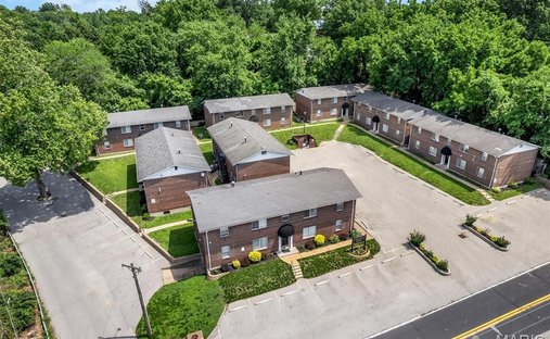 Apartment in Bellefontaine Neighbors, Missouri, United States 1