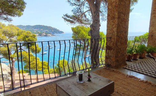 Penthouse in Calella de Palafrugell, Palafrugell, Catalonia 1