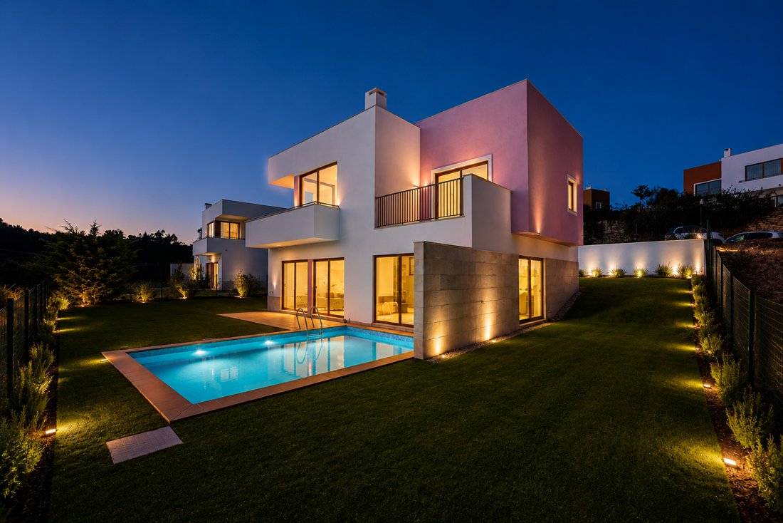 Villa in Vau, Leiria District, Portugal 1 - 18568697