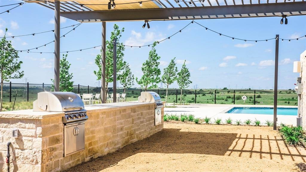 House in Fort Worth, Texas, United States 4 - 18569273