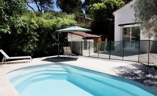 House in Granettes-Jauberte-Sainte Anne, Aix-en-Provence, France 1