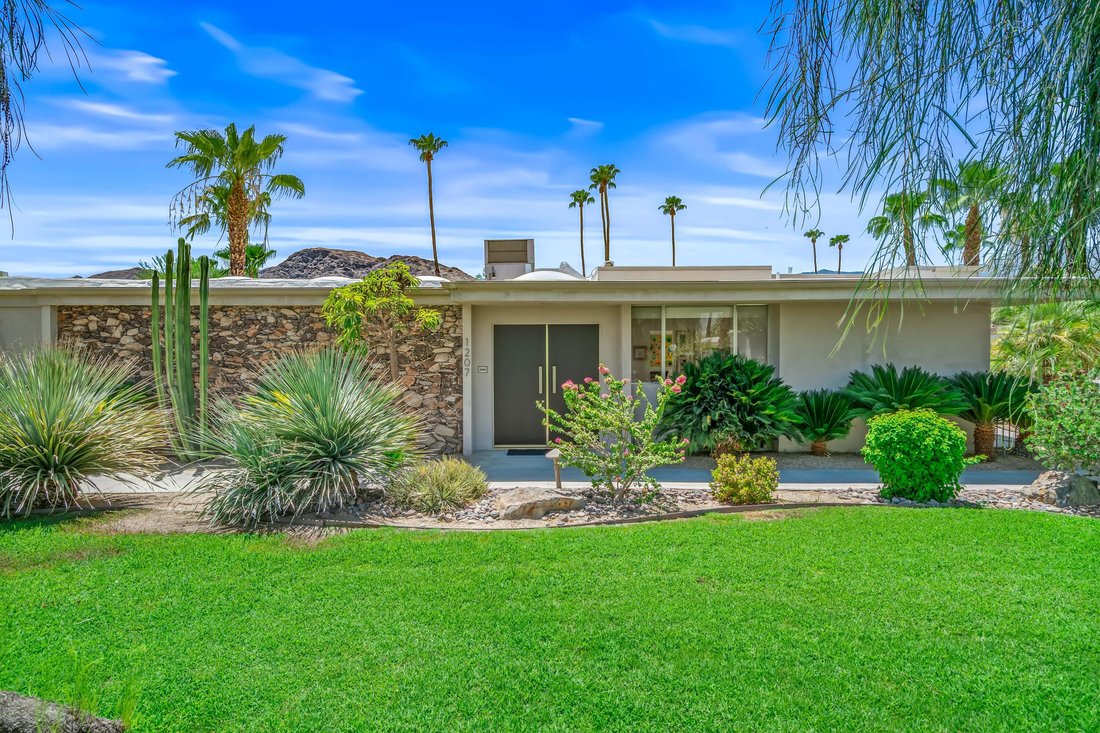 House in Rancho Mirage, California, United States 2 - 18570701