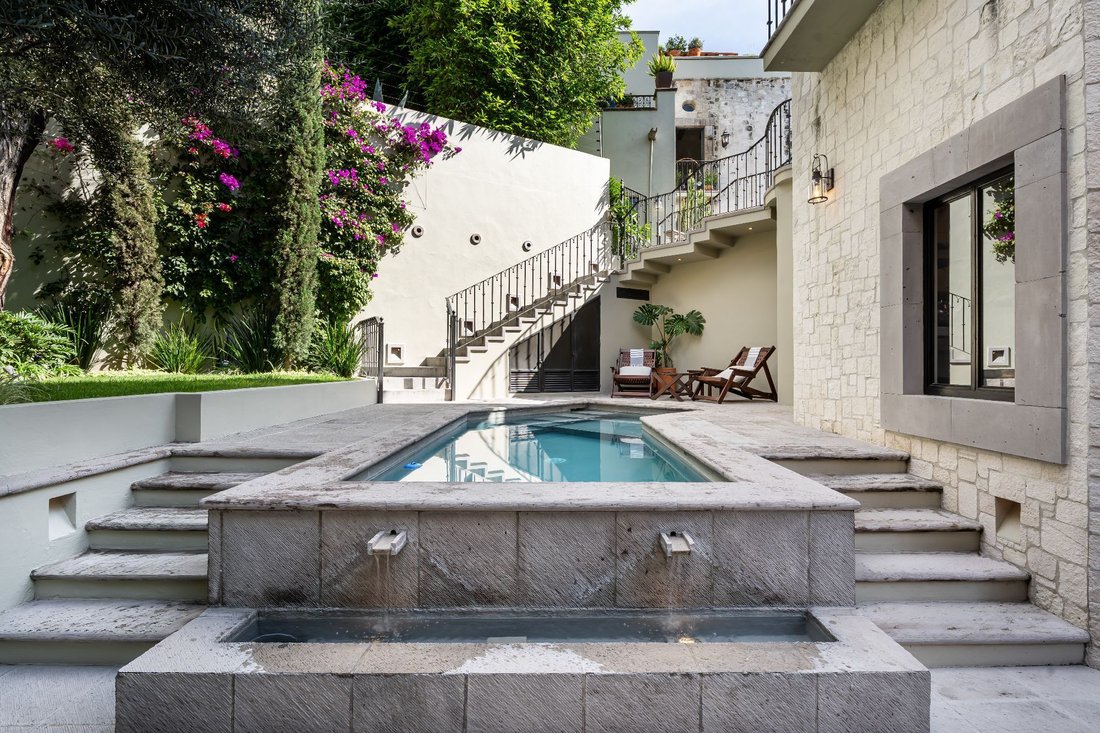 House in San Miguel de Allende, Guanajuato, Mexico 1 - 18570122