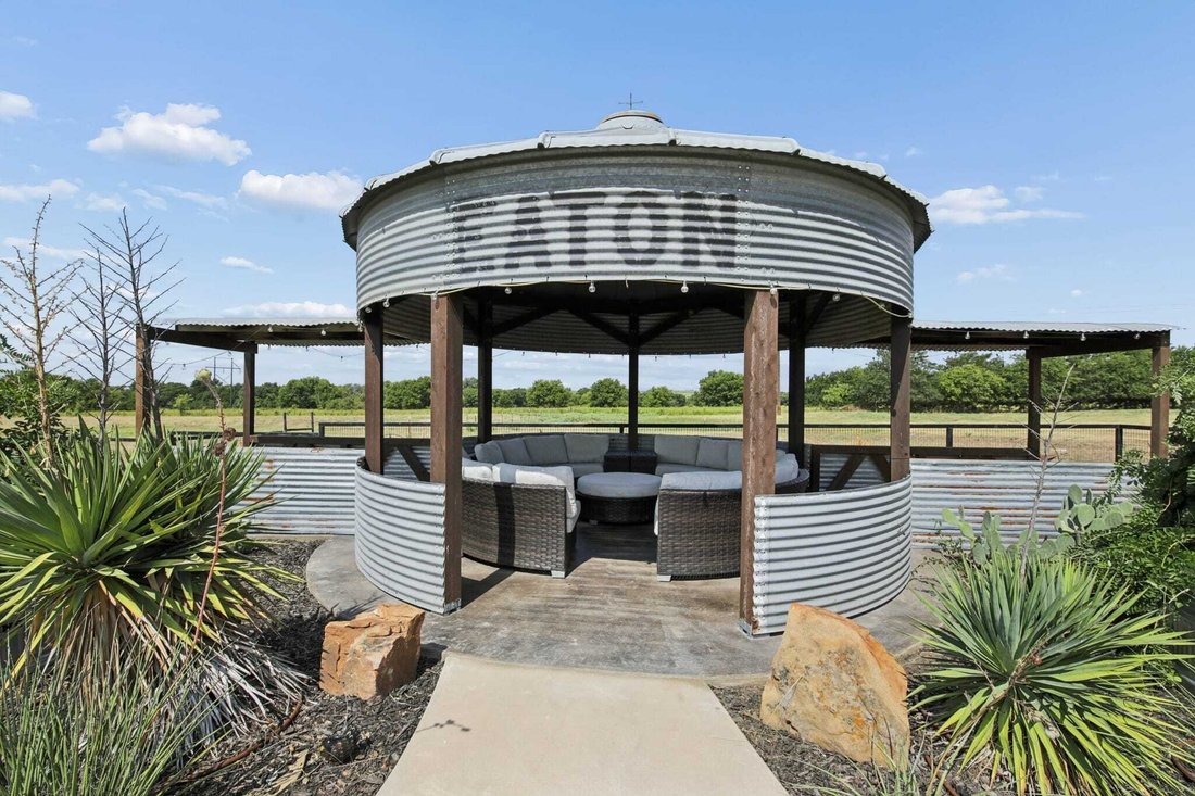 House in Valley View, Texas, United States 1 - 18572700