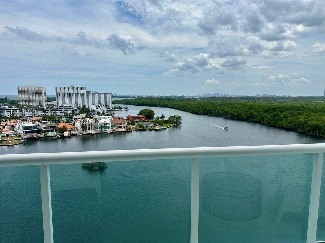 Condo in Golden Beach, Florida, United States 5 - 18573479