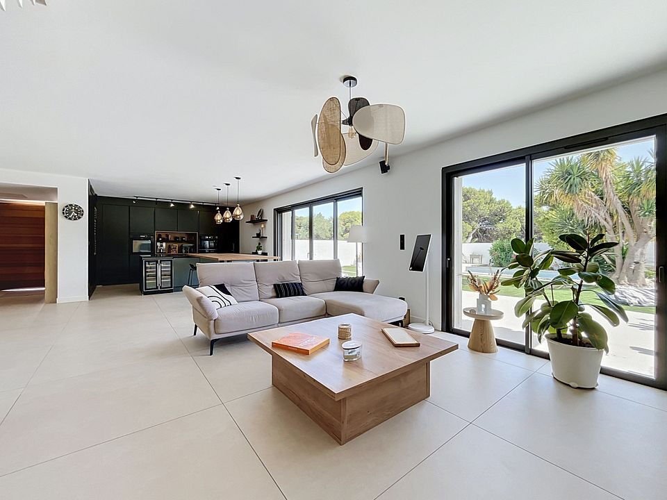 Villa in Vllage Centre, Canet-en-Roussillon, France 1 - 13880186