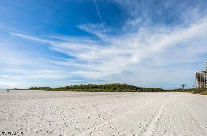 Condo in Marco Island, Florida, United States 3 - 18568494