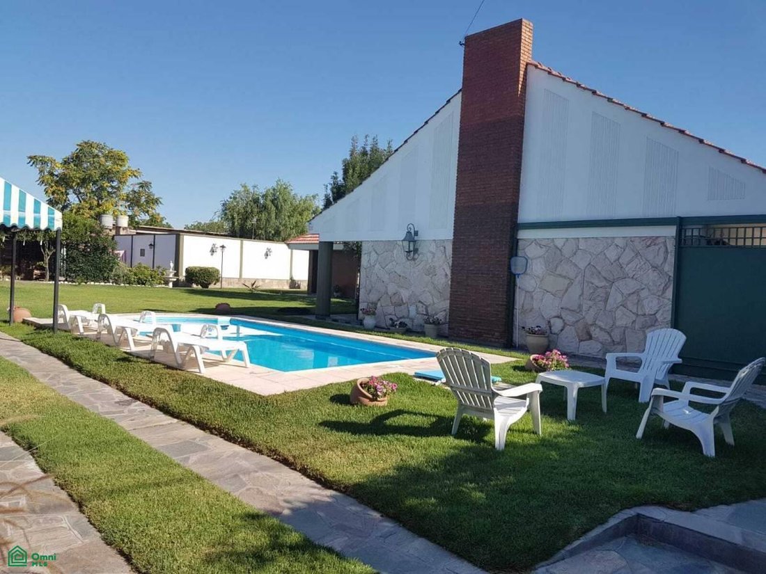 House in Maipú, Mendoza Province, Argentina 1 - 17232464