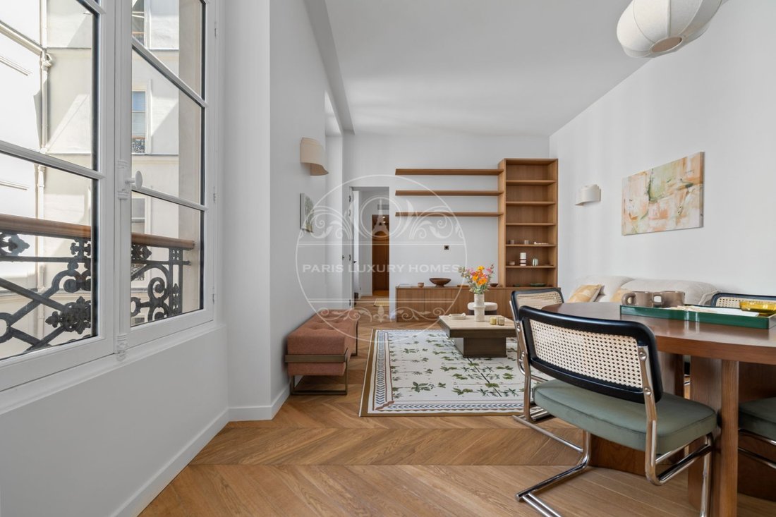 Apartment in Palais Royal, Paris 1er Arrondissement, Paris 5 - 18573141