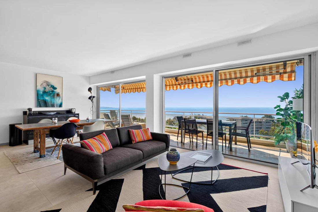 Apartment in La Maure-Super Cannes, Vallauris, France 3 - 18488932