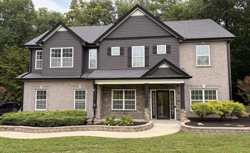 House in Cunningham, Tennessee, United States 1