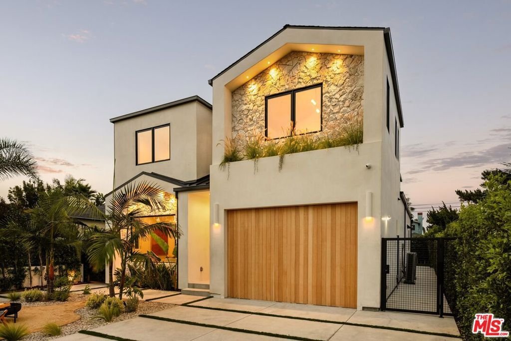 House in Los Angeles, California, United States 1 - 18573112