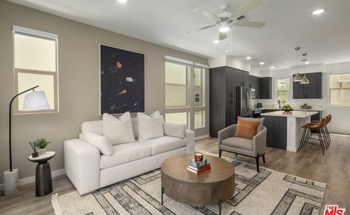 Condo in Los Angeles, California, United States 1