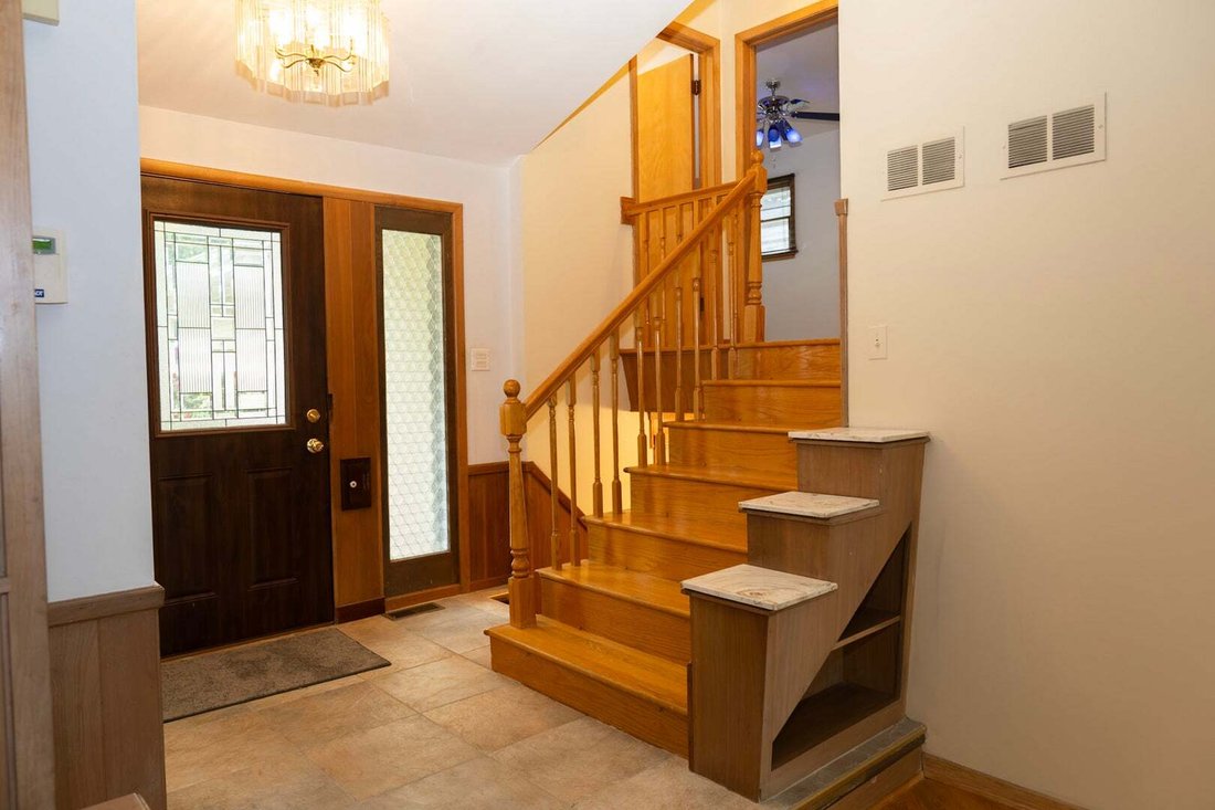 House in Skokie, Illinois, United States 5 - 18568701