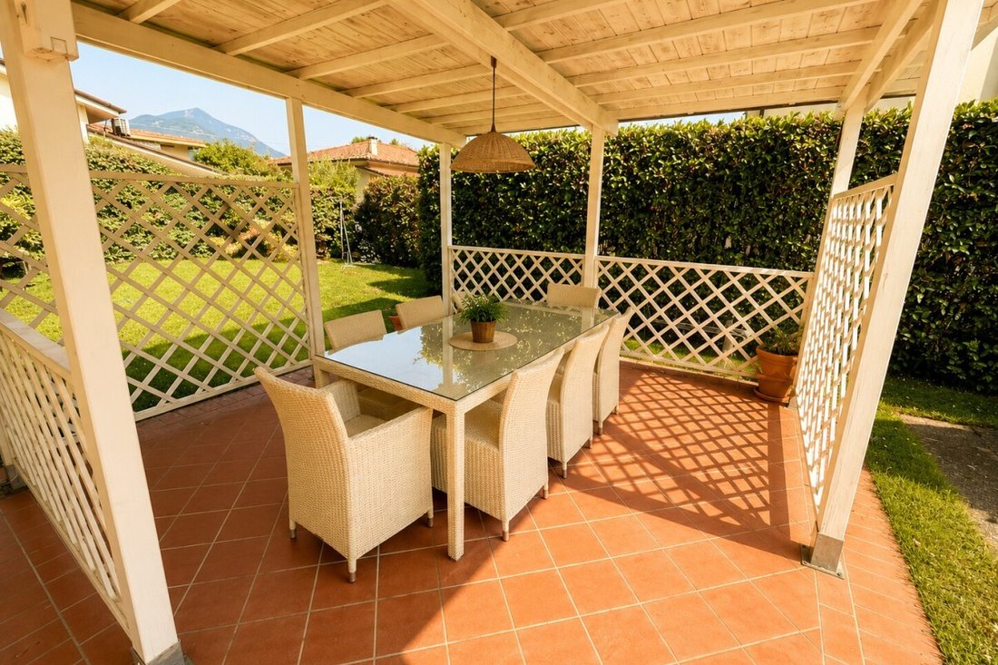 Villa in Pietrasanta, Tuscany, Italy 4 - 18568587