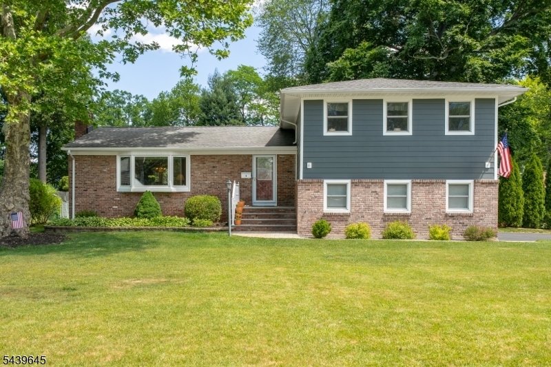 House in New Providence, New Jersey, United States 1 - 18572695