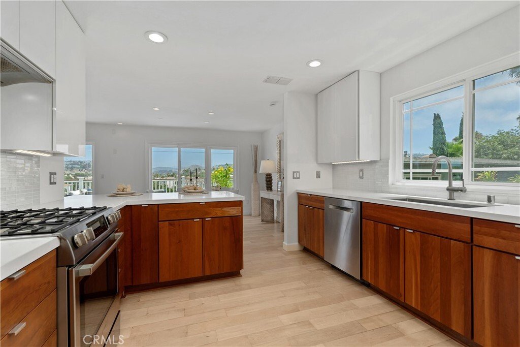 Condo in San Clemente, California, United States 5 - 18570671