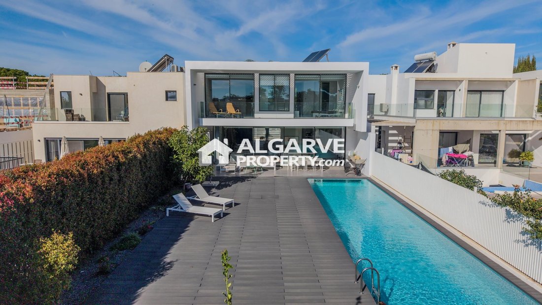 Villa in Vilamoura, Quarteira, Algarve 1 - 18569586