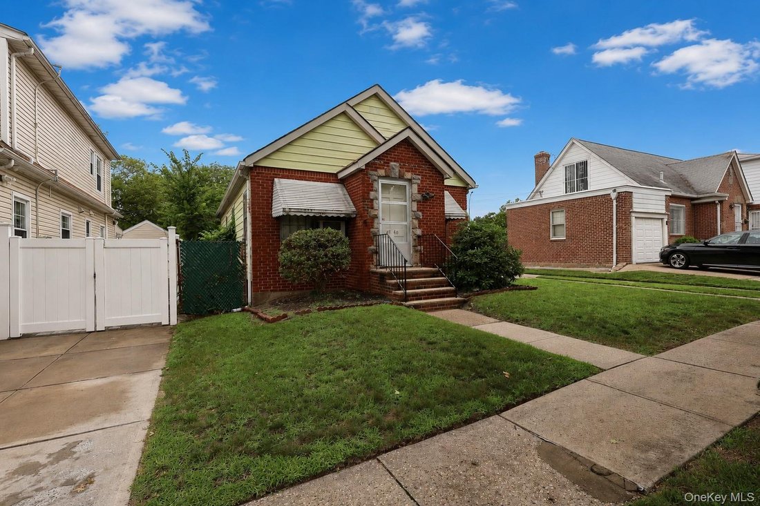 House in New York, New York, United States 2 - 18566993