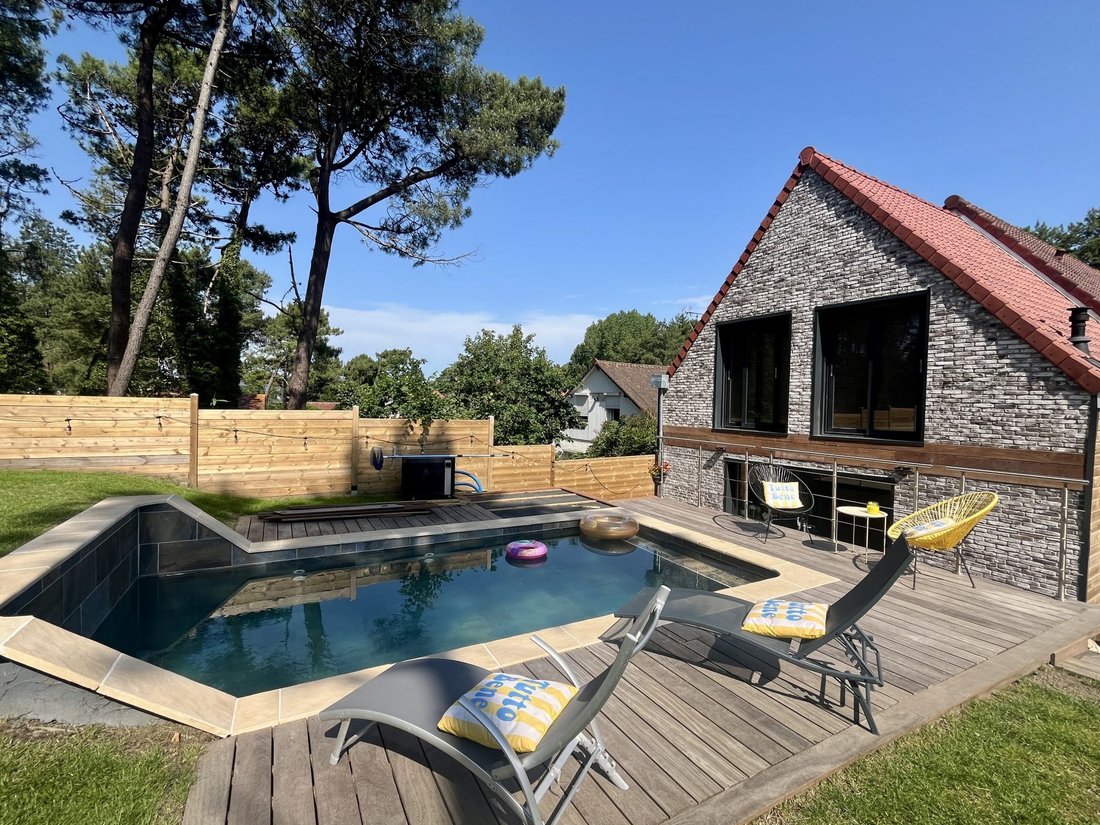 Villa in Cucq, Hauts-de-France, France 1 - 18570394