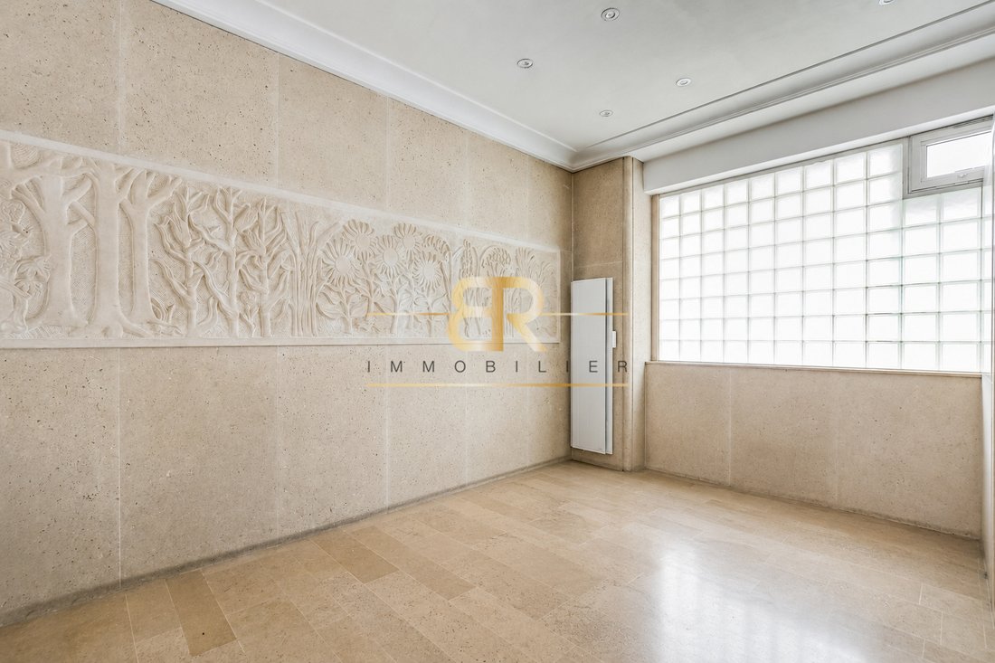 Apartment in Pereire-Malesherbes, Paris 17e Arrondissement, Paris 1 - 18422927