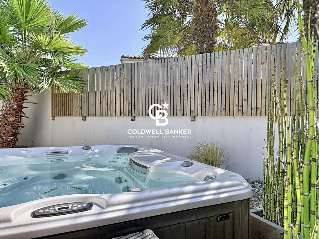 House in Les Sables-d'Olonne, Pays de la Loire, France 2 - 17154654