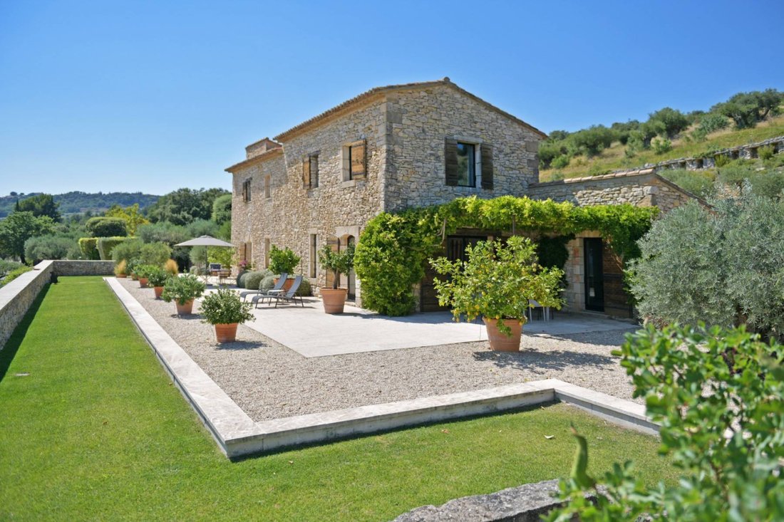 House in Gordes, Provence-Alpes-Côte d'Azur, France 3 - 18571660