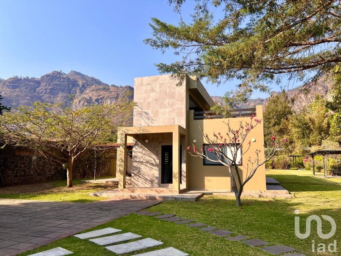 House in Tepoztlán, Morelos, Mexico 2 - 18567833